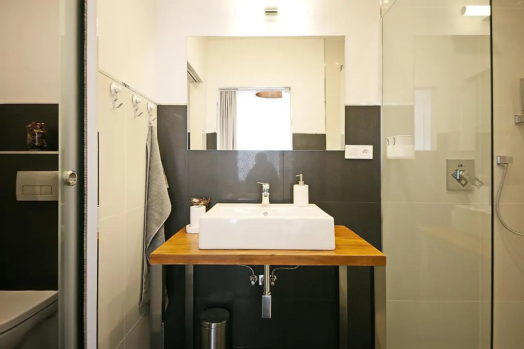 Luxury Center Apt. Charles Bridge Walking Distance Prague